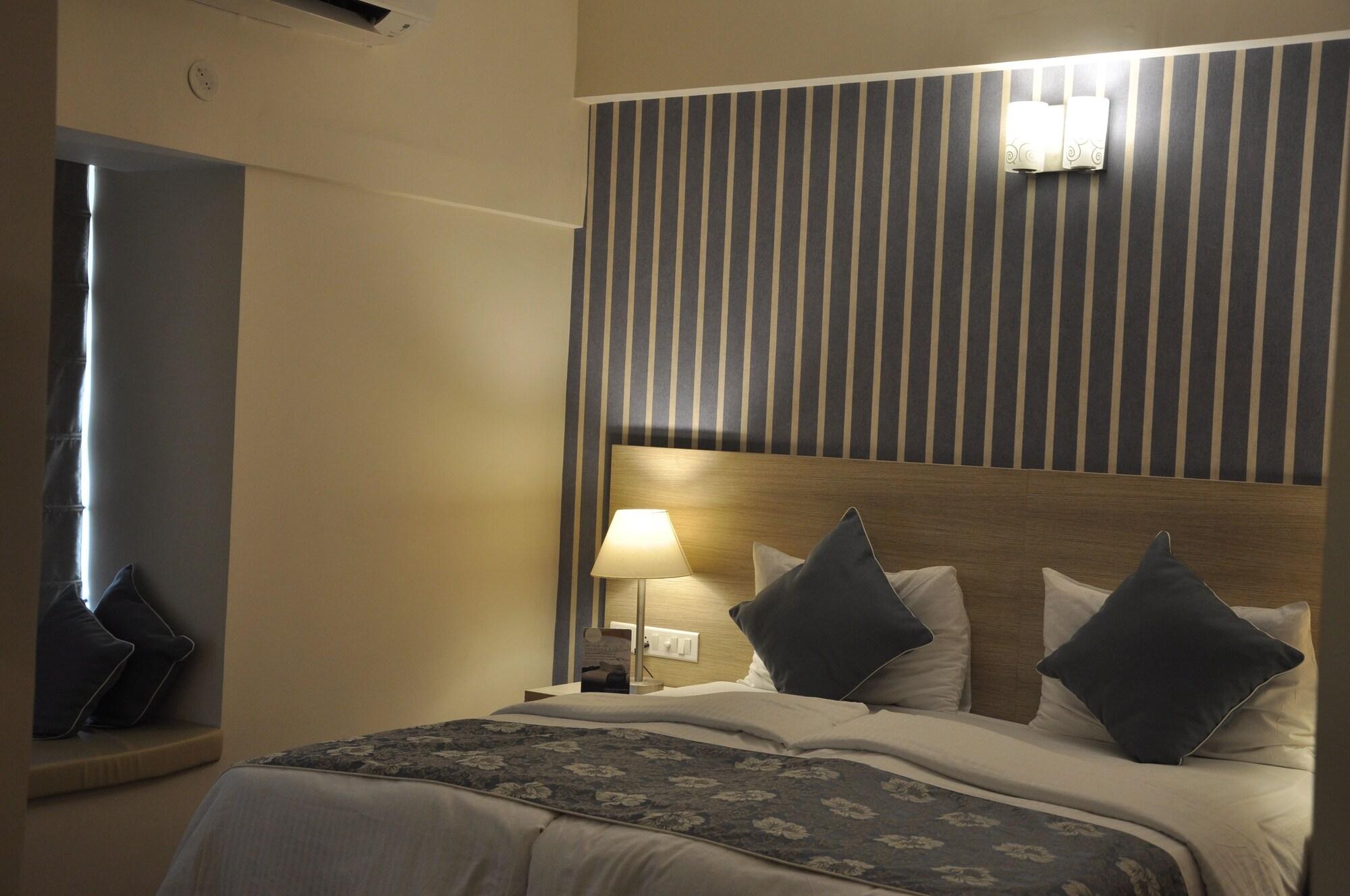 Starlit Suites Bangalore Kammasandra Екстериор снимка