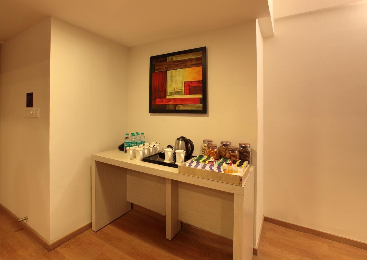 Starlit Suites Bangalore Kammasandra Екстериор снимка
