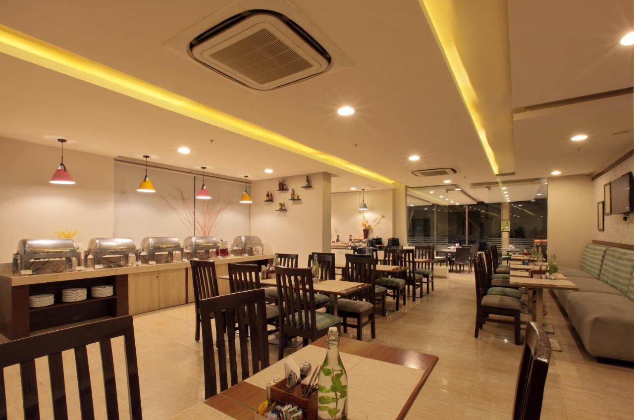 Starlit Suites Bangalore Kammasandra Екстериор снимка