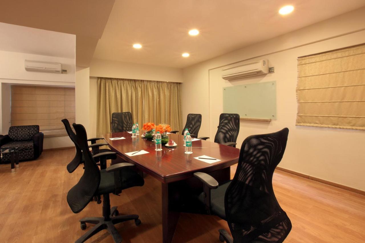 Starlit Suites Bangalore Kammasandra Екстериор снимка